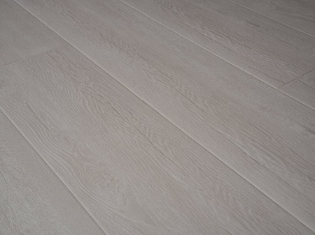 Дуб Штапэн 9136