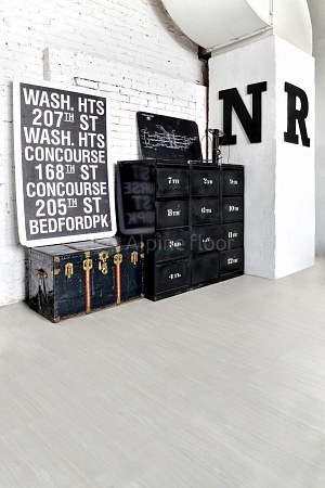 ECO 8-3 Лунный камень