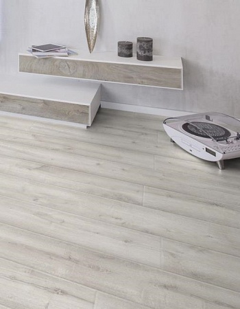 Дуб Арктический K4442 HB