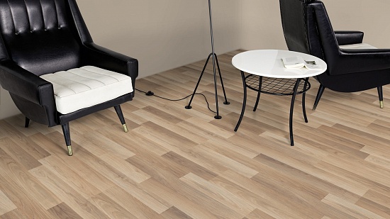 Дуб Петрона 37195 AV