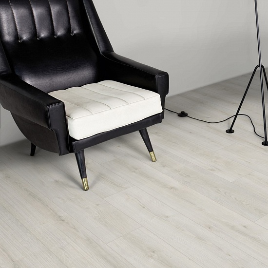 Дуб Дилайт К4419 RI