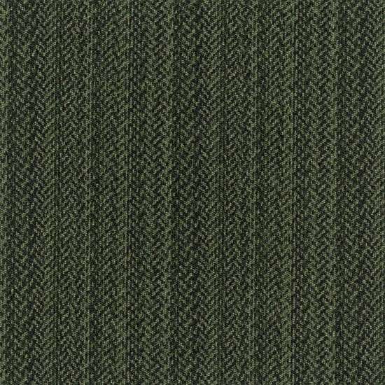 Blurred Edge 685